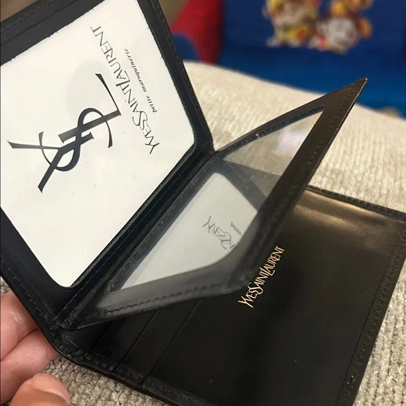Saint Laurent vintage Card Holder - Picture 8 of 8